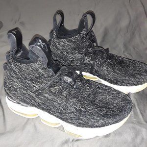 Nike Lebron 15 ashes Sneakers Youth size 6Y